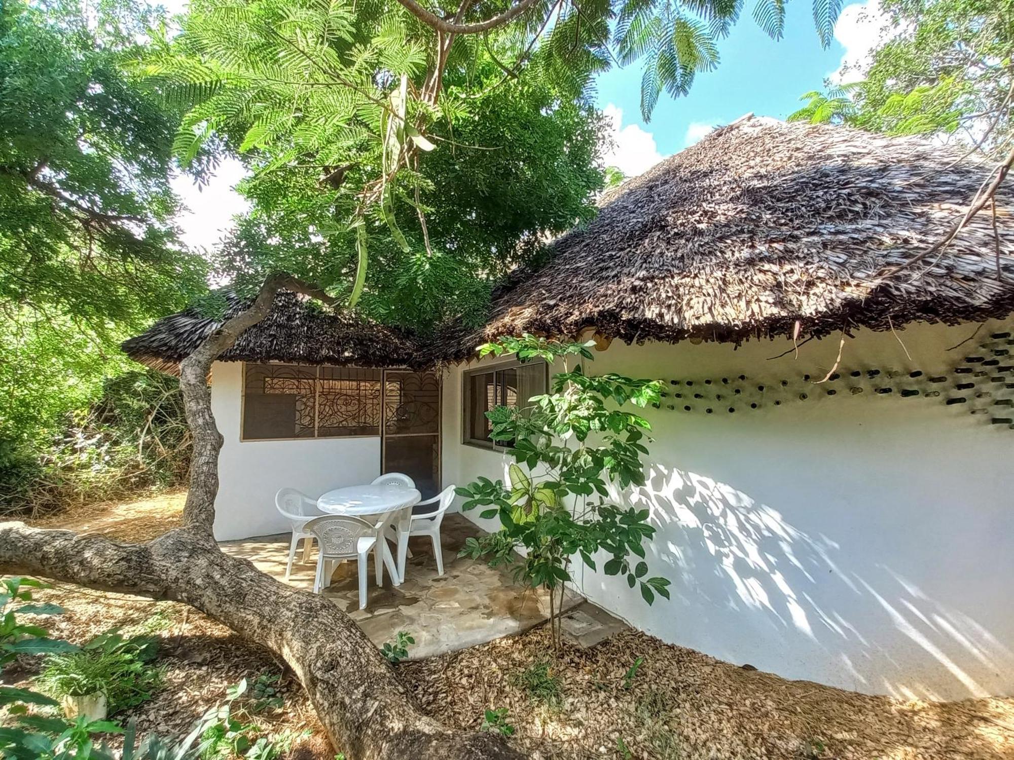 Watamu Beach Cottages 外观 照片